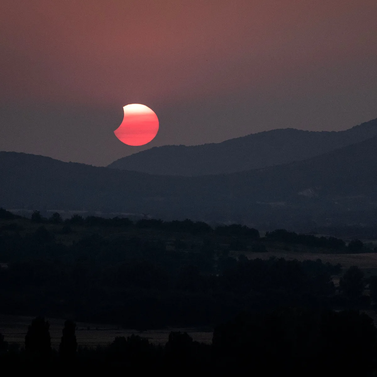 How to Catch the ‘Eclipse of the Century’ in 2027, When Spain, Egypt and More Go Dark