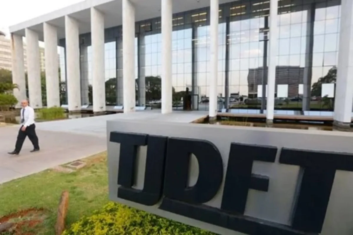 TJDFT abre processo contra juiz que apontou "falha na formação escolar" de advogada