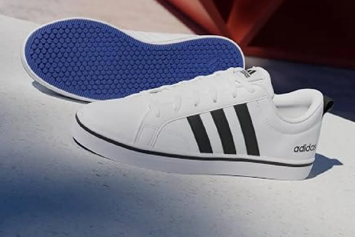 Adidas destroza precios con rebajas de hasta el 40% en sus mejores zapatillas