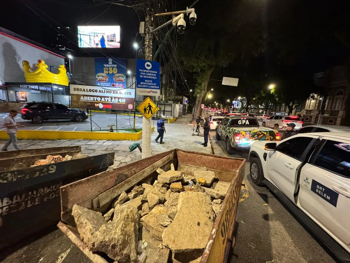 Burger King inicia recolocação de pedras históricas removidas após obra irregular em Belém