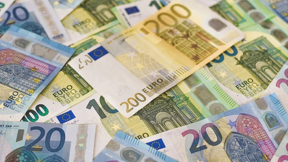 Já estão escolhidas as novas notas do Euro - revelada data de início de circulação