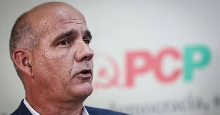 Governo quer abrir caminho para privatizar Segurança Social