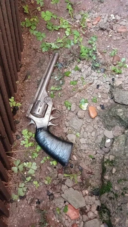 Family allegedly forced to transfer R2,000 during Gqeberha house robbery