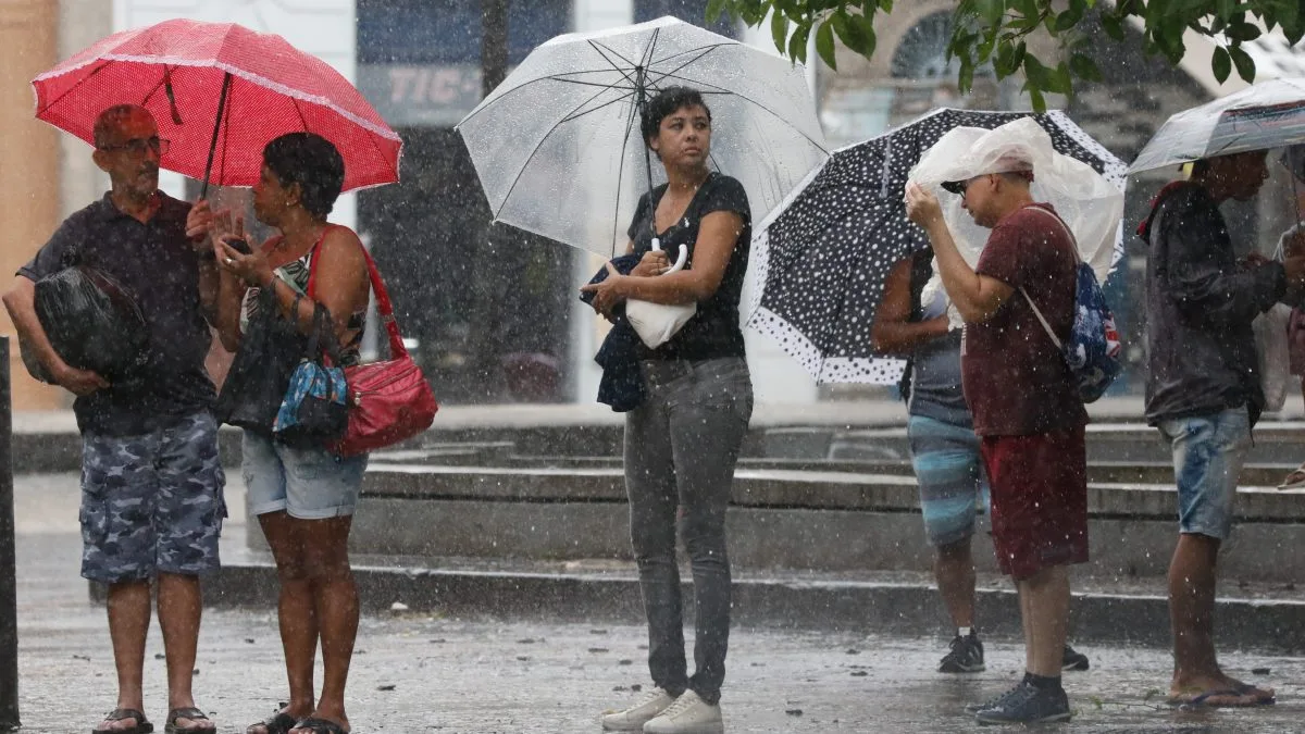 Alerta vermelho: temporal com granizo ameaça 10 cidades de SC