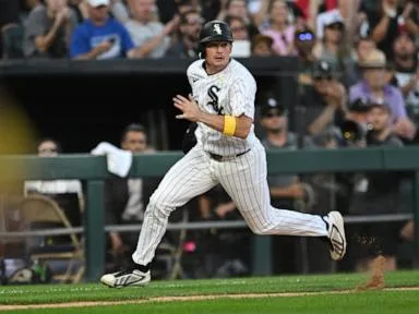 White Sox bullpen throws gem in 10-1 win over Twins to maintain AL Central lead