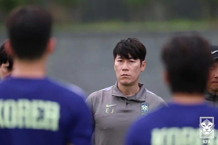 '2006년생 김민수는 한 번도 못 봤는데…' 김은중 감독의 韓 올림픽 대표팀, 만만치 않은 길 예고