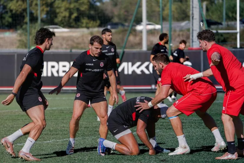 « Si on veut exister, il faut qu'on surprenne » : Comment les Bleus du XIII veulent s'inspirer du XV et du Stade Toulousain lors de la Coupe du monde