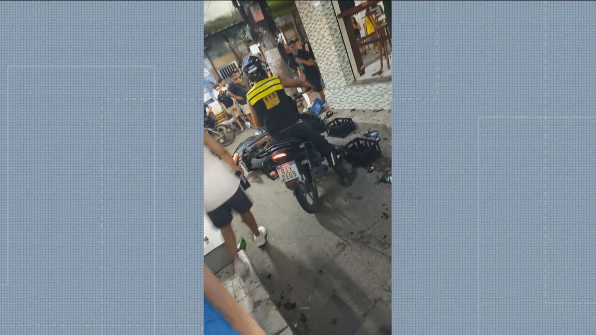 Três pessoas são feridas em ataque a tiros em Rio das Pedras