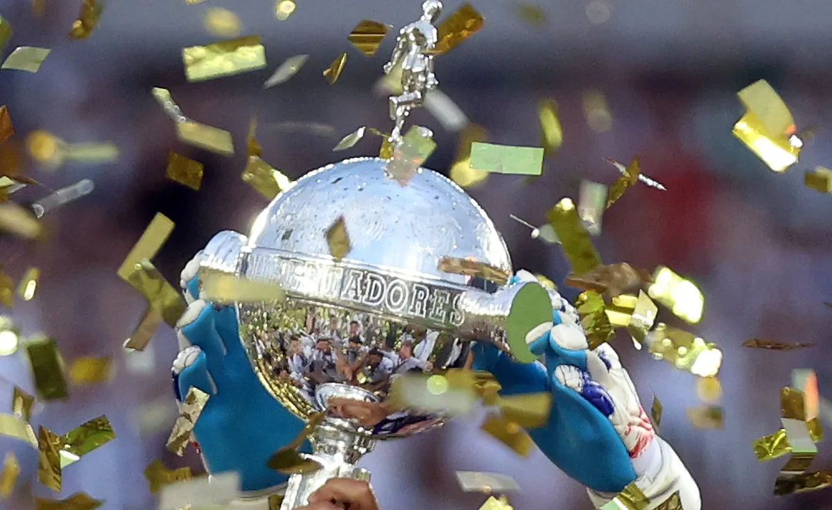 Conmebol anuncia datas de Libertadores, Sul-Americana e Recopa de 2027; veja calendário