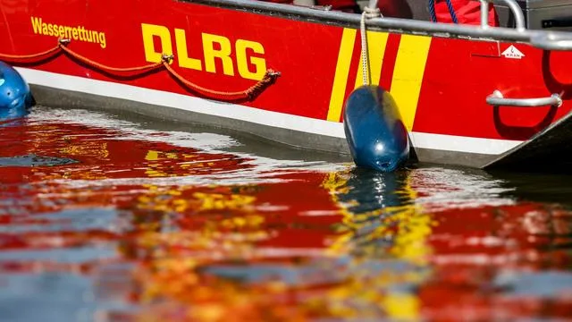 «Unglücksfall»: Toter aus Baggersee geborgen