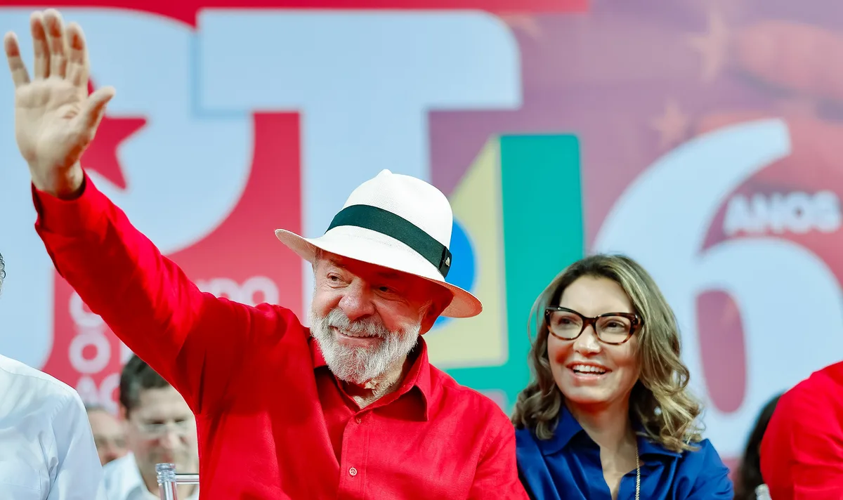Lula chama Janja de Marisa durante evento de campanha em BH