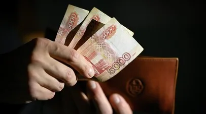 Водитель-экспедитор возглавил рейтинг высоких зарплат без опыта