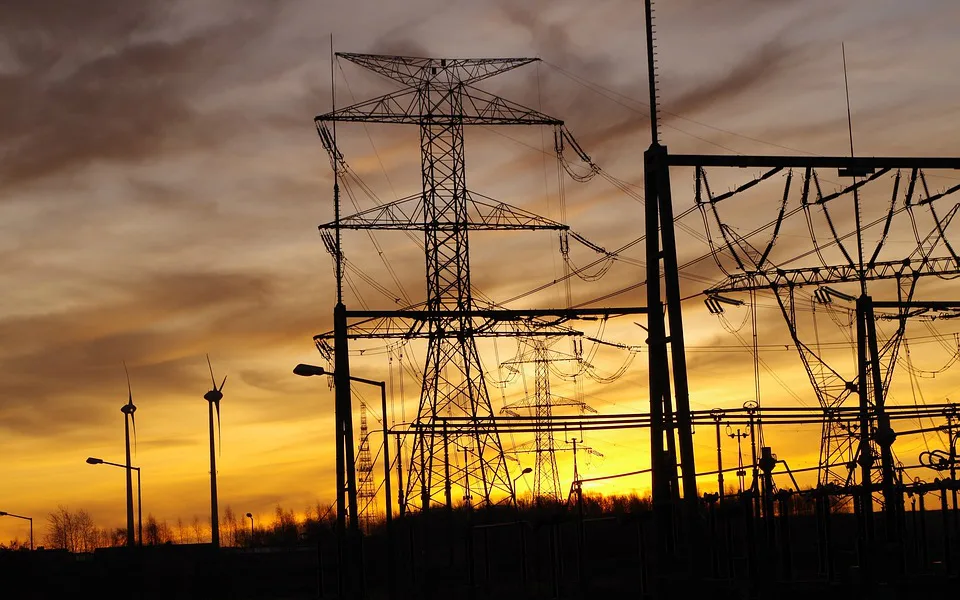 Preço grossista da eletricidade ibérica é o terceiro mais caro de sempre no outono