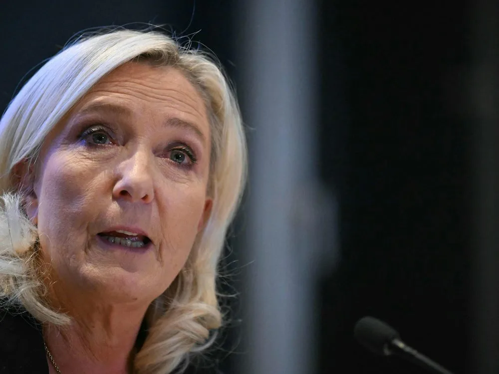 Europa: Le Pen will von der Leyen quasi zu ihrer Sekretärin machen