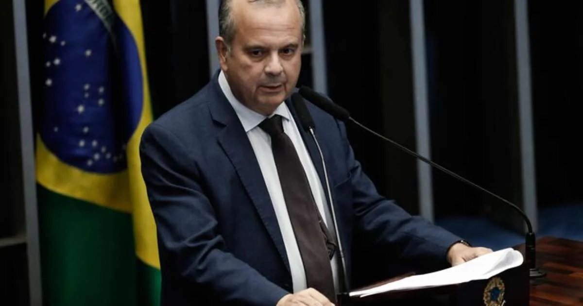 Marinho: Flávio Bolsonaro vai respeitar Constituição e fazer com que seja exercida em plenitude