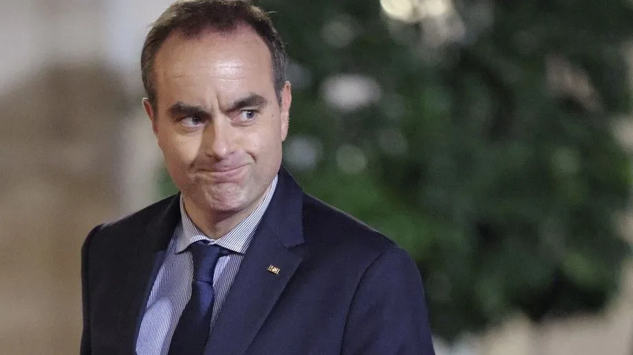 Communes rurales : Sébastien Lecornu annonce 50 millions d'euros et une "réponse" aux petites stations-service