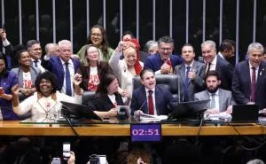 Fim da escala 6×1: trabalhador começa a ter 2 folgas por semana este ano; veja regra