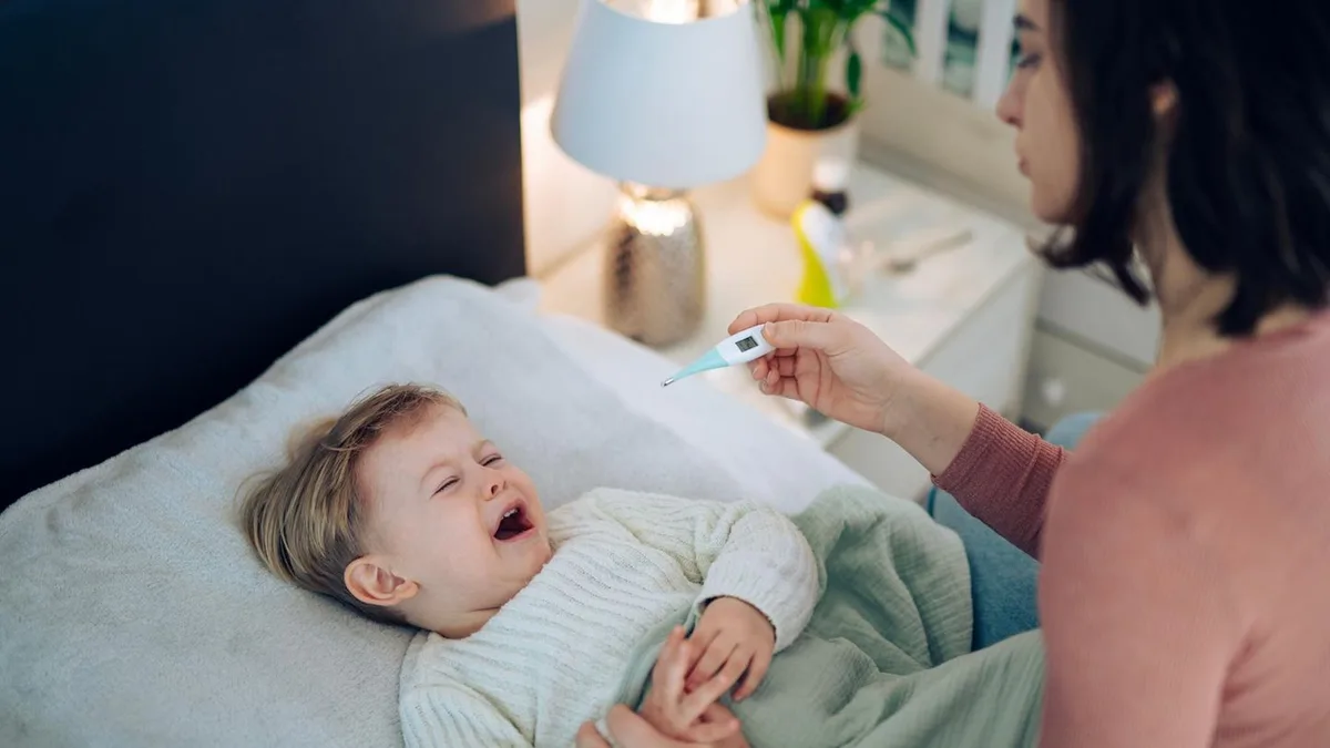 Kindergesundheit: Bei Pseudokrupp und Fieberkrampf – ein Arzt erklärt, wie Eltern richtig reagieren