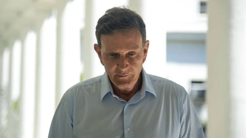 TSE suspende inelegibilidade de Crivella e libera candidatura ao Senado