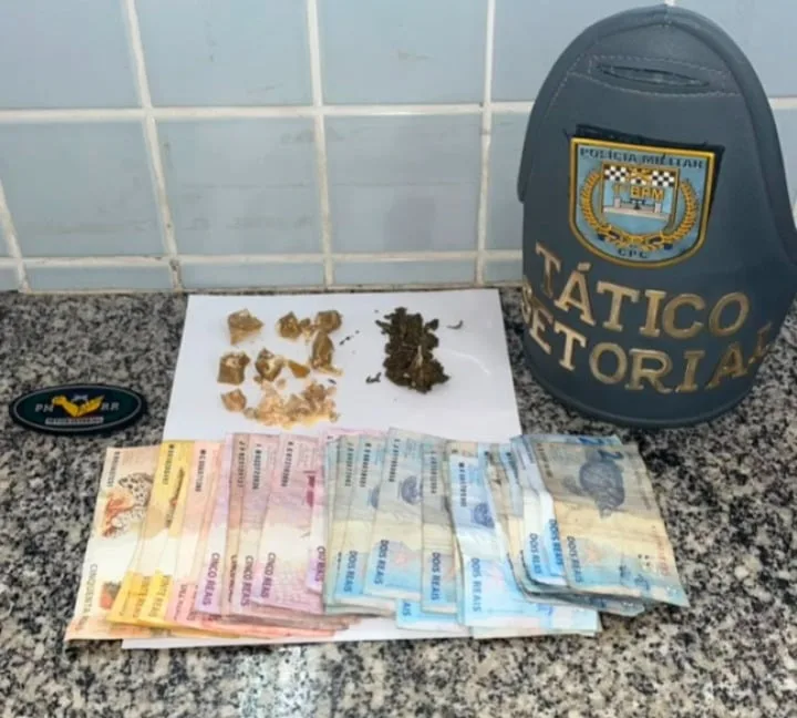 Homem é preso com skunk e crack após resistir a abordagem na Feira do Garimpeiro
