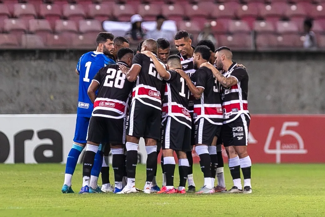 Técnico acredita em maior adaptação do Santa Cruz à Arena de PE após treinos na semana