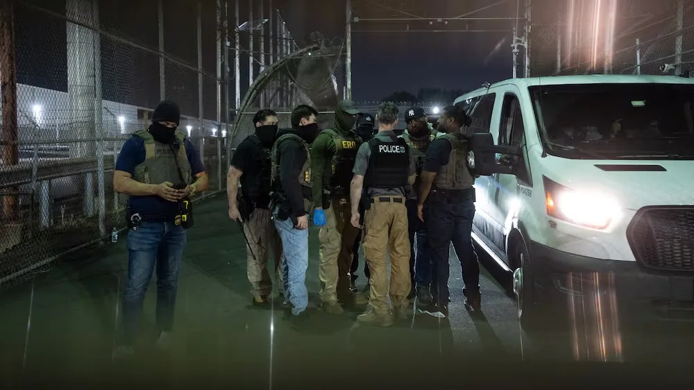 ICE mantiene su ofensiva migratoria: esta es la cifra récord de arrestos en agosto