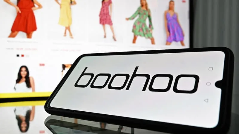 Fausses promotions, erreurs de compositions... La marque de vêtements Boohoo écope de 2,3 millions d'euros d'amende