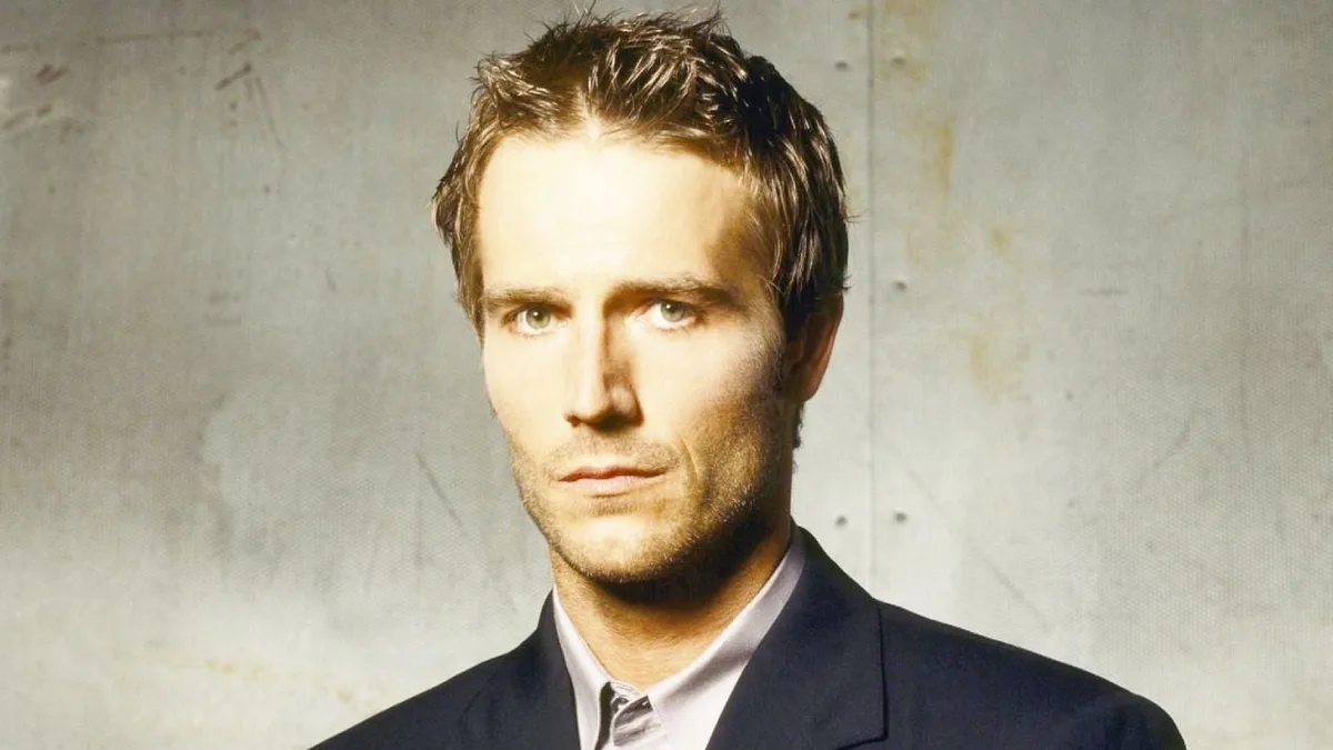 25 ans après, que devient Michael Vartan, partenaire de Jennifer Garner dans la série Alias ?