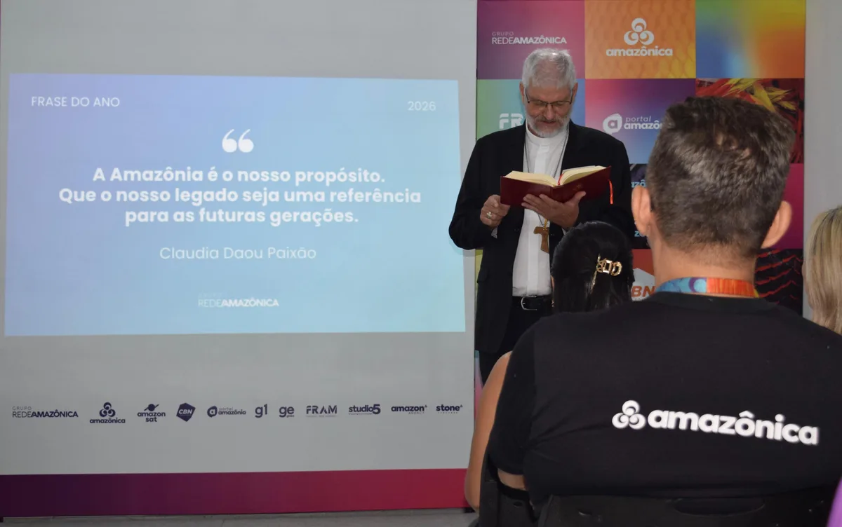 Bispo de Roraima abençoa Grupo Rede Amazônica em celebração aos 54 anos