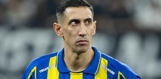Di María não descarta aposentadoria após queda para Corinthians: 'Pensar'