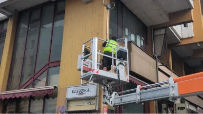 Kottbusser Tor in Berlin: Kameras für automatisierte Überwachung installiert