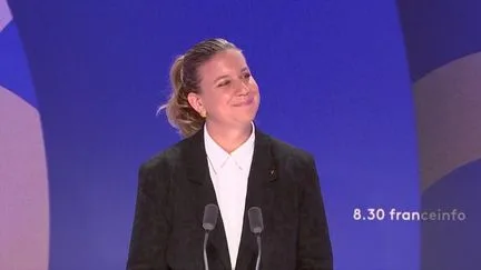 "Nous censurerons quoi qu'il arrive et nous n'avons rien à discuter", tranche Mathilde Panot, alors que le Premier ministre lance des consultations sur le budget 2027
