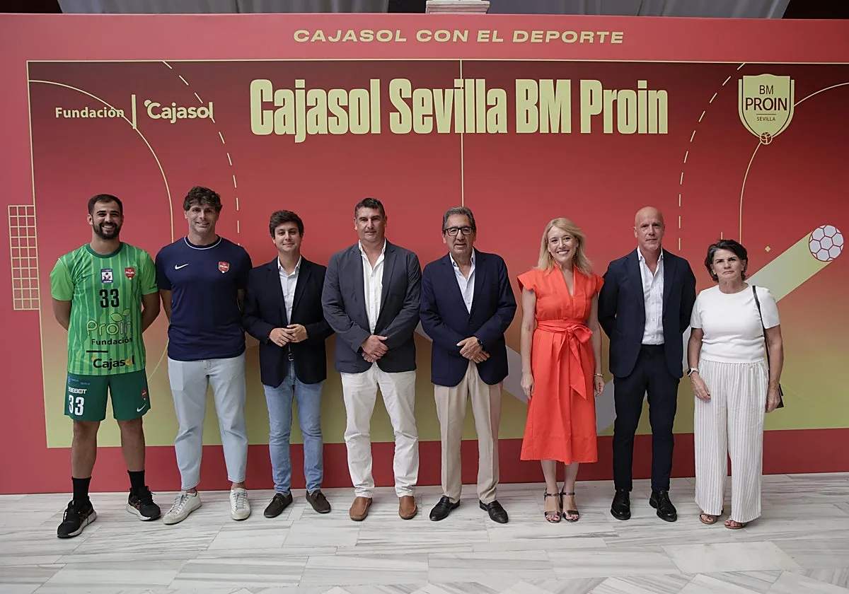 El Cajasol Sevilla BM Proin presenta el proyecto más ilusionante de su historia