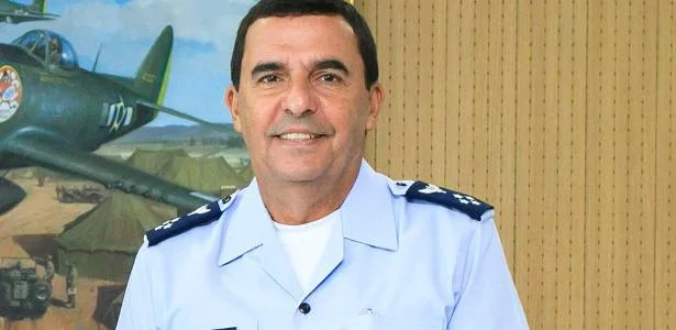 Ex-FAB: Estivemos muito perto da ruptura institucional no governo Bolsonaro