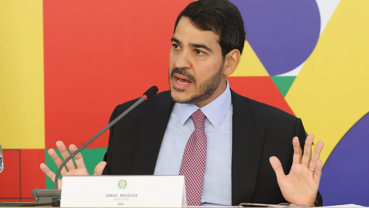 “Andrei atuou conforme a lei”, diz Messias após Flávio acionar Justiça Eleitoral
