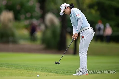 최혜진·양희영, LPGA 상하이 대회 3R서 나란히 1·2위(종합)