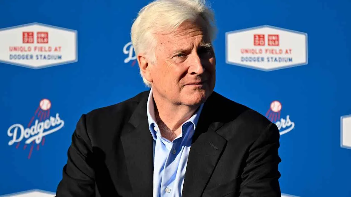 Mark Walter sought loan from Apollo backed by Lakers stake