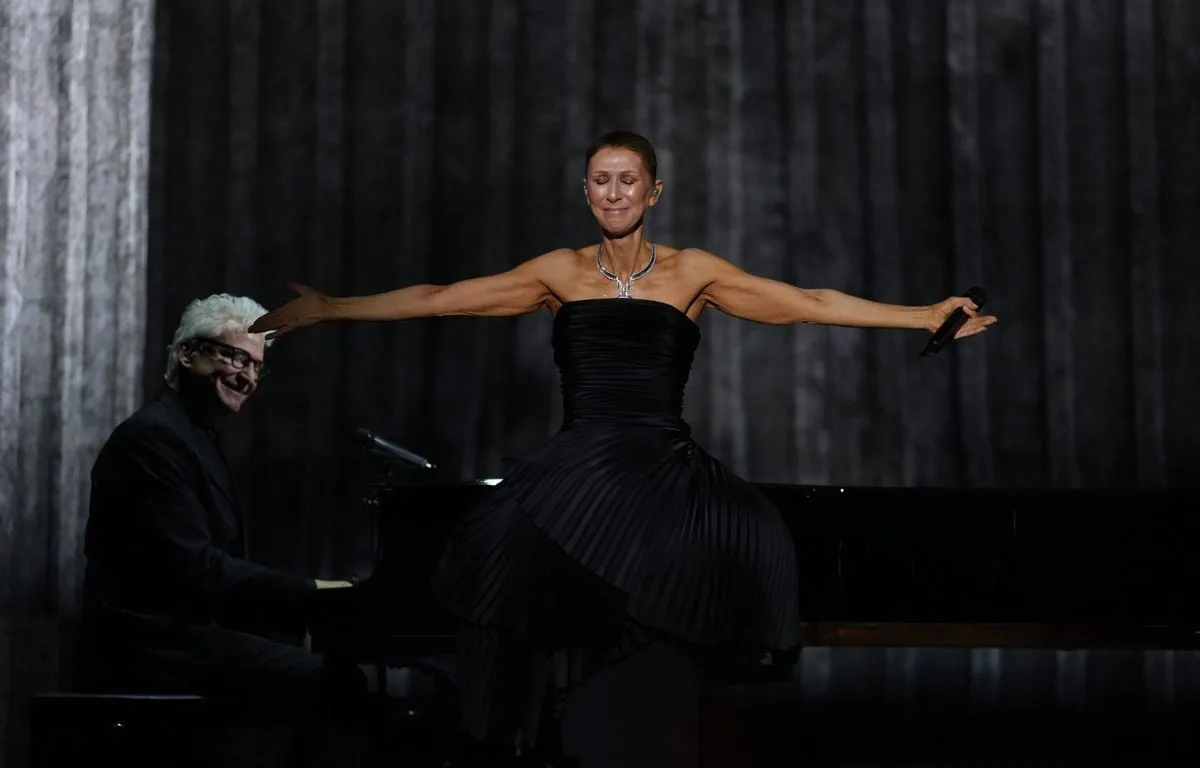 « Sa voix n’est plus la même, et alors ? »… Les critiques qui pleuvent sur Céline Dion sont-elles justifiées ?
