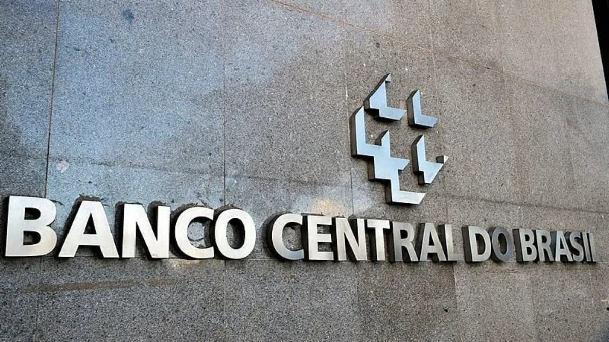 Banco Central revisa projeção do PIB para 1,8% em 2026; estimativa fica abaixo da prevista pelo governo