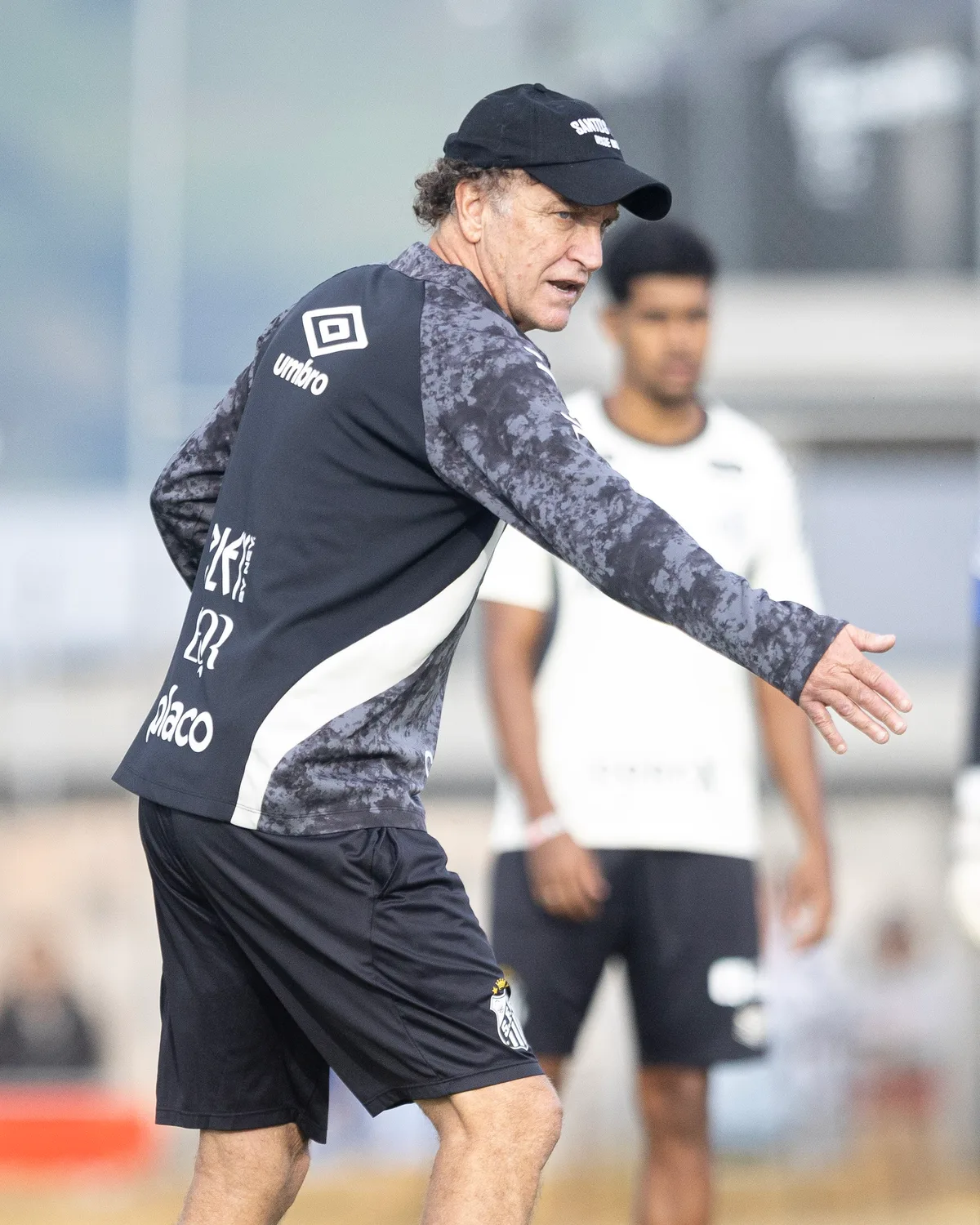 Escalação do Santos: Cuca mexe no time para enfrentar o Macará