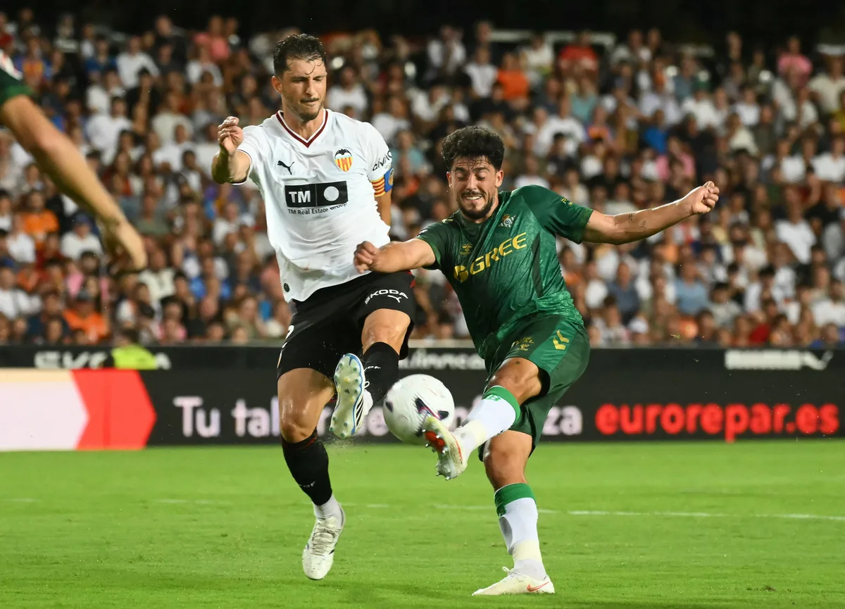 Valencia - Betis, hoy en directo: última hora de LaLiga EA Sports en vivo