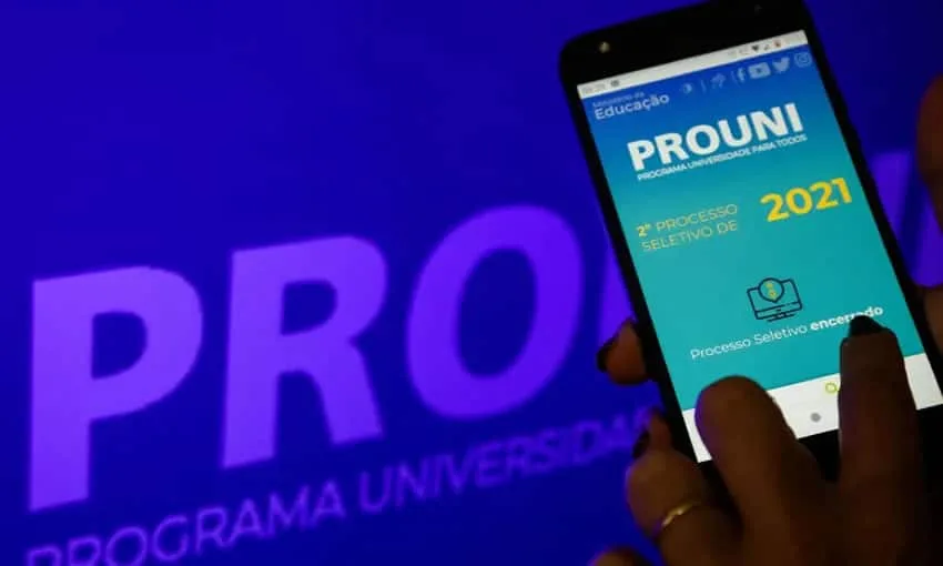 Prouni: última semana para comprovar informações da inscrição
