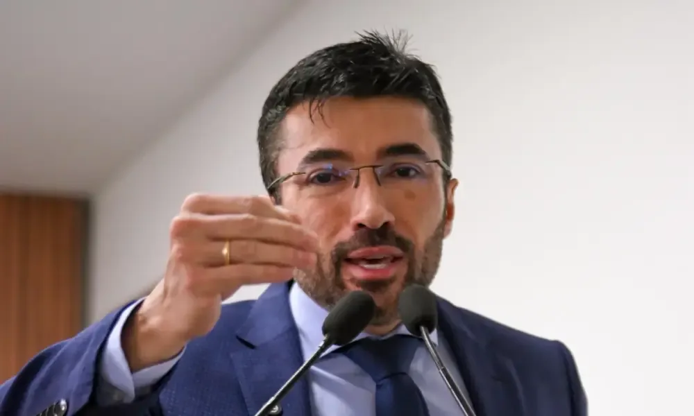 “Quem passou não pode ficar esquecido”, diz Zé Lopes ao sugerir criação de uma Frente Parlamentar em defesa dos concursados no Acre