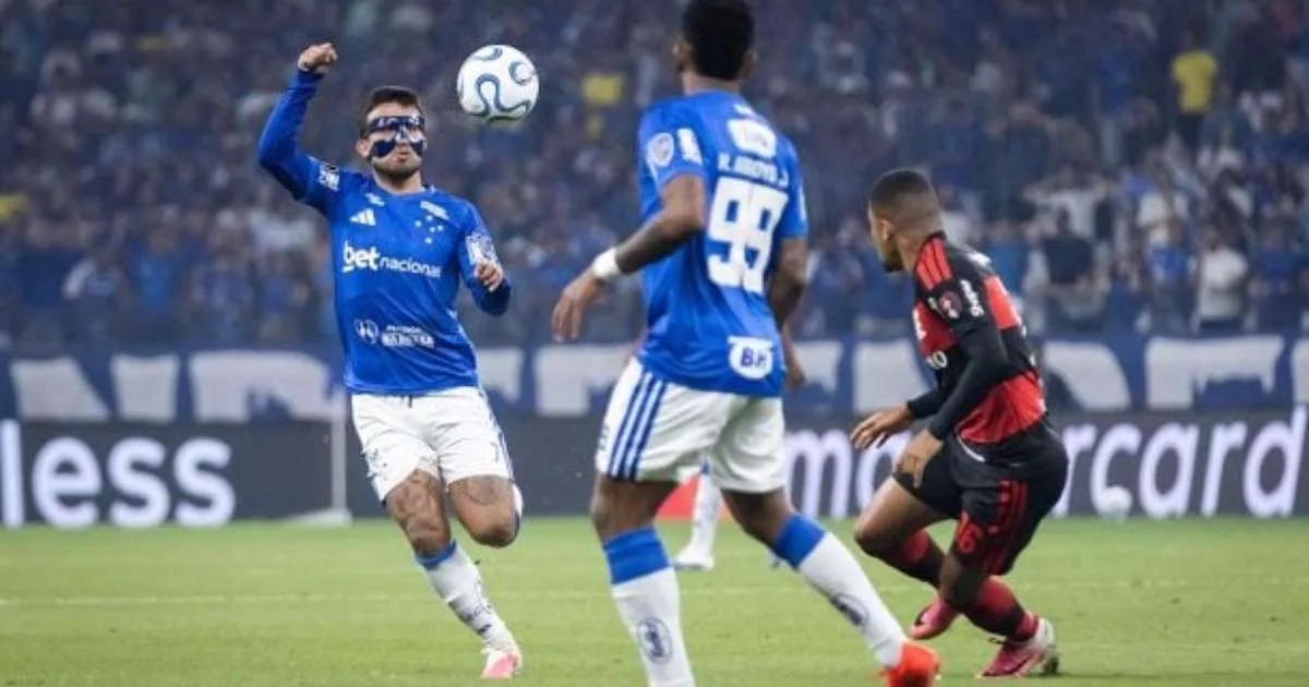 Em jogo tenso, Cruzeiro e Flamengo empatam nas oitavas da Liberta