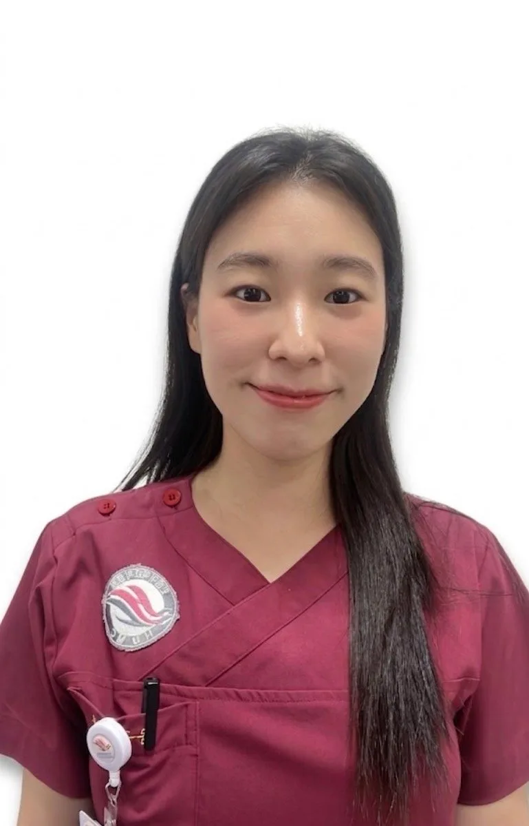 “살려야 한다는 생각뿐”…수영장서 환자 구한 간호사
