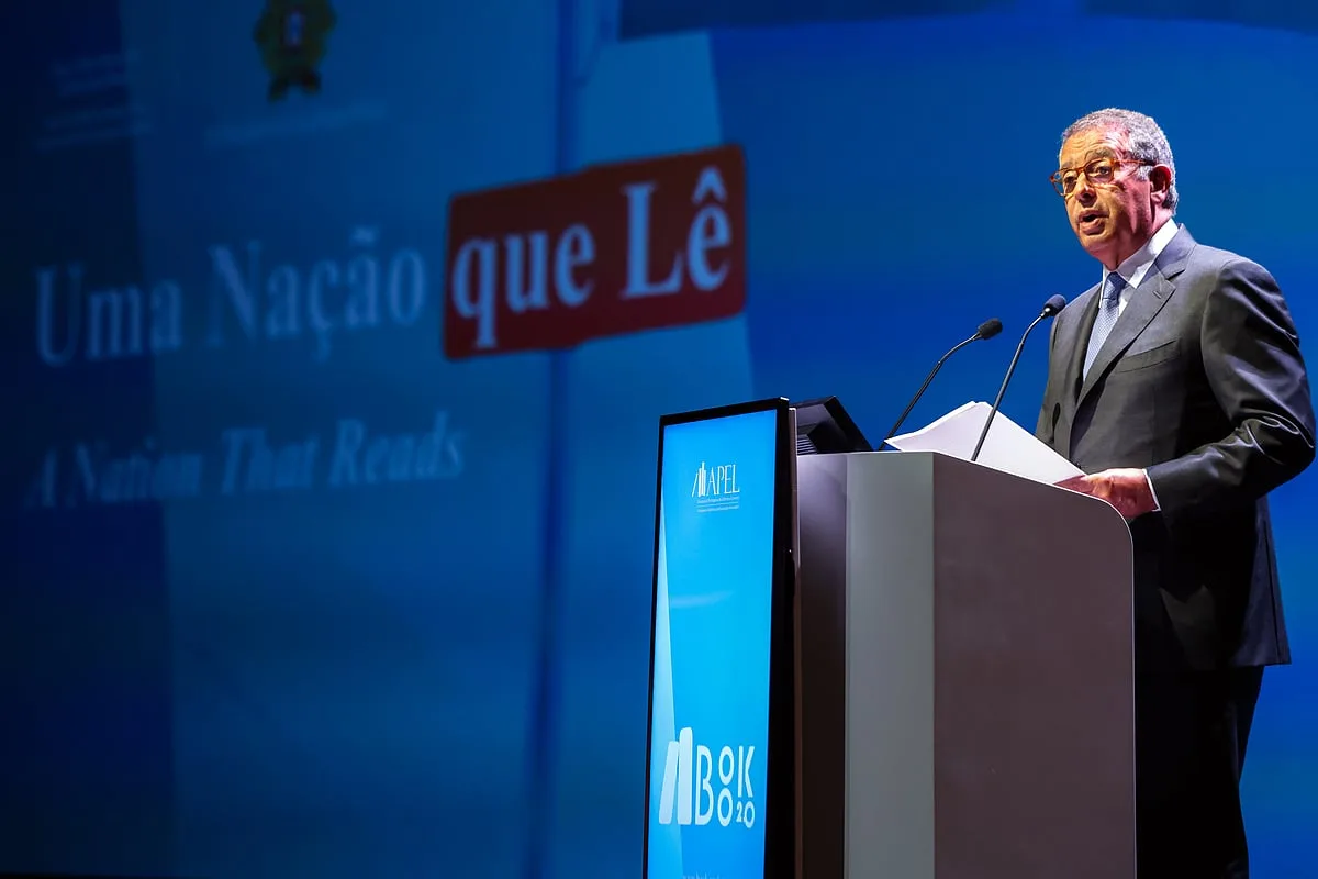 Seguro pede novo impulso nas políticas de educação para a leitura