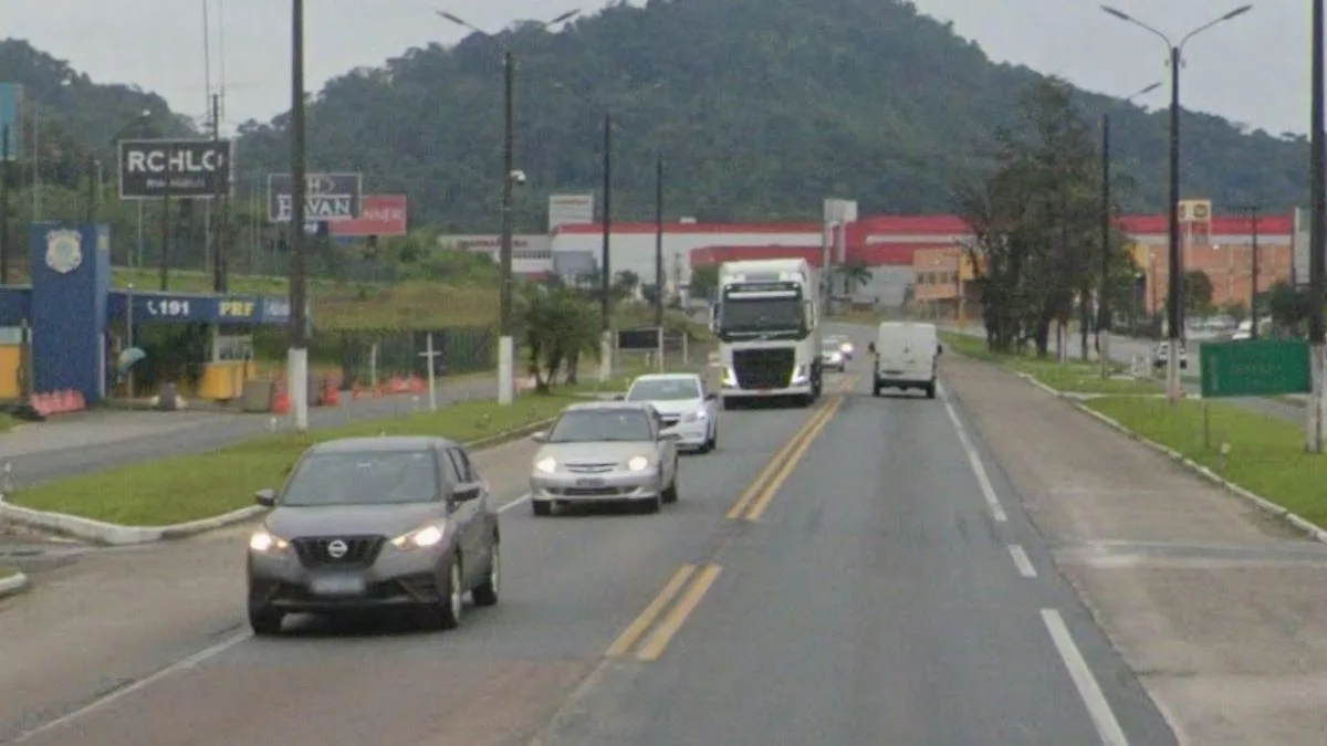 Obras na BR-470 complicam trânsito e deixam motoristas ‘presos’ por 40 minutos em SC