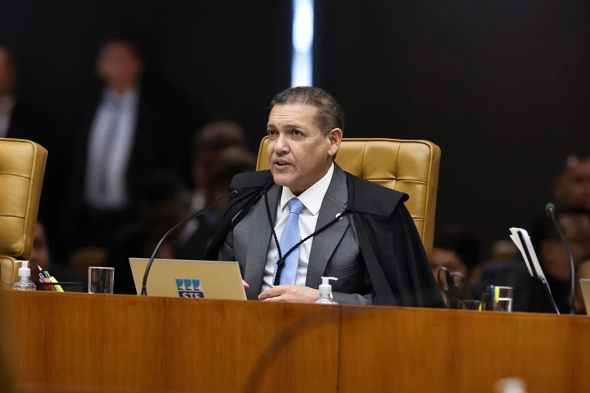 Novos vazamentos do celular de Vorcaro e escândalos em série mantêm STF sob tensão