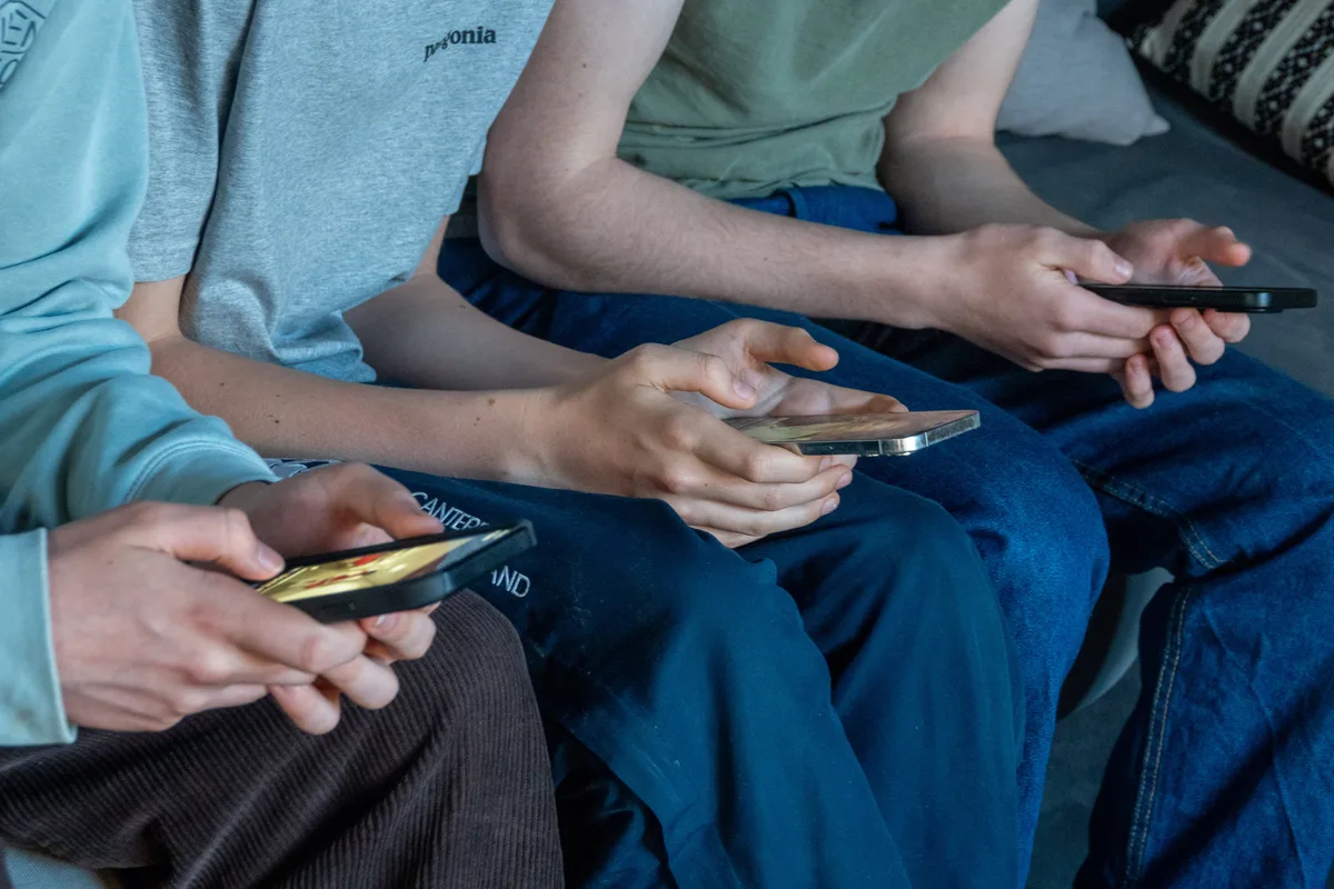 ¿Les cerramos el ‘insta’ y les damos un ‘piti’?
