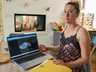 Victime de douleurs atroces après la pose d’une prothèse anti-hernie, elle raconte sa « descente aux enfers »